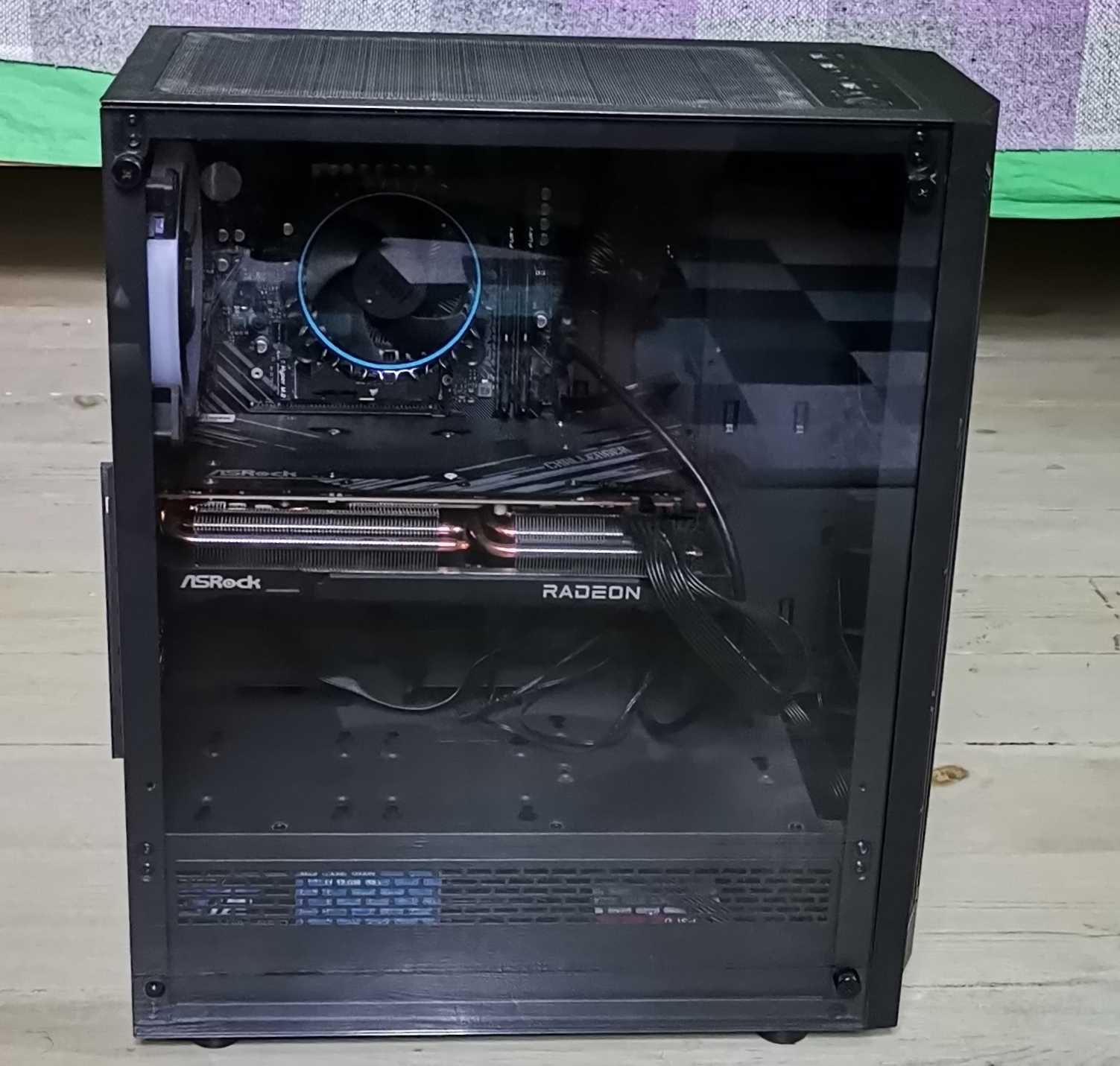 Геймърска конфигурация с RX 7800XT & i5 12400f