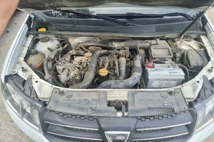 usa portiera stanga dreapta fata spate  armatura  punte fata timonerie clapeta acceleratie debitmetru Dacia Logan 2 2015 motor 1.5dci dezmembrez