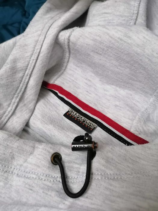Stussy, Tommy Hilfiger, Napapijri оригинални суитчери