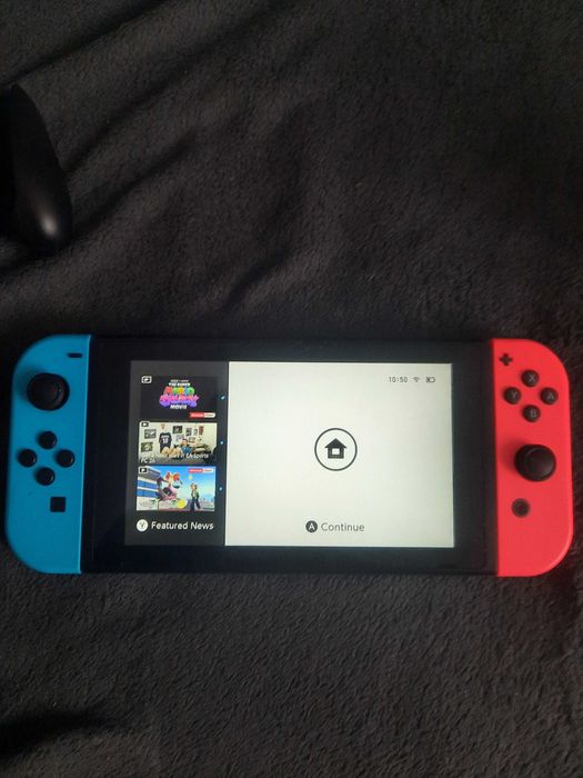 Nintendo Switch cu 4 jocuri