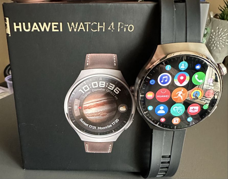 смарт часовник HUAWEI WATCH 4 Pro