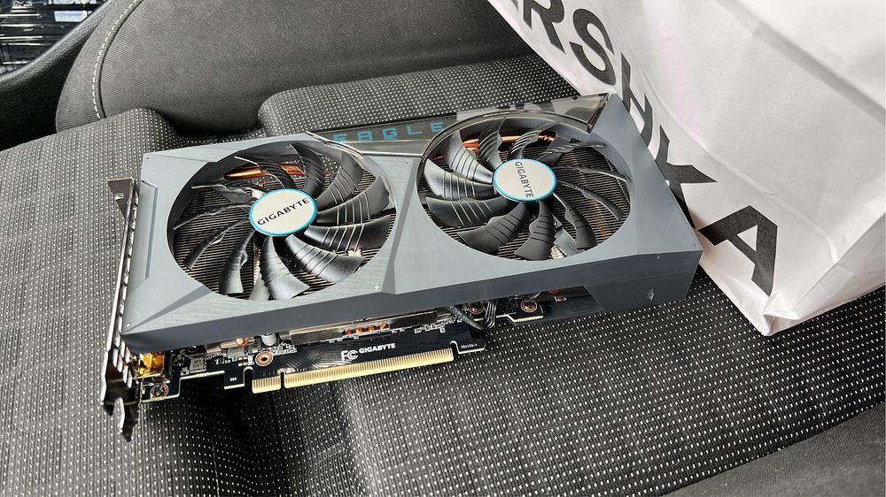 RTX 3060 12gb, Gigabyte