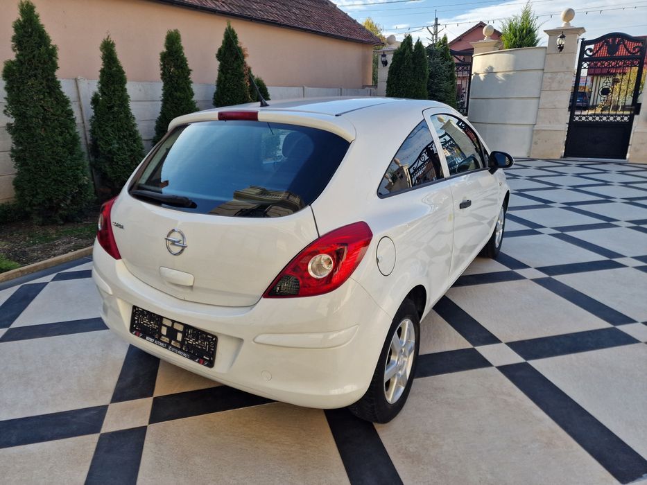 Opel Corsa Facelift 1,3 benzină euro 5 Germania