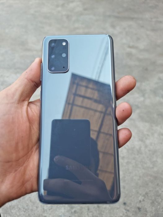 Samsung s20 Plus