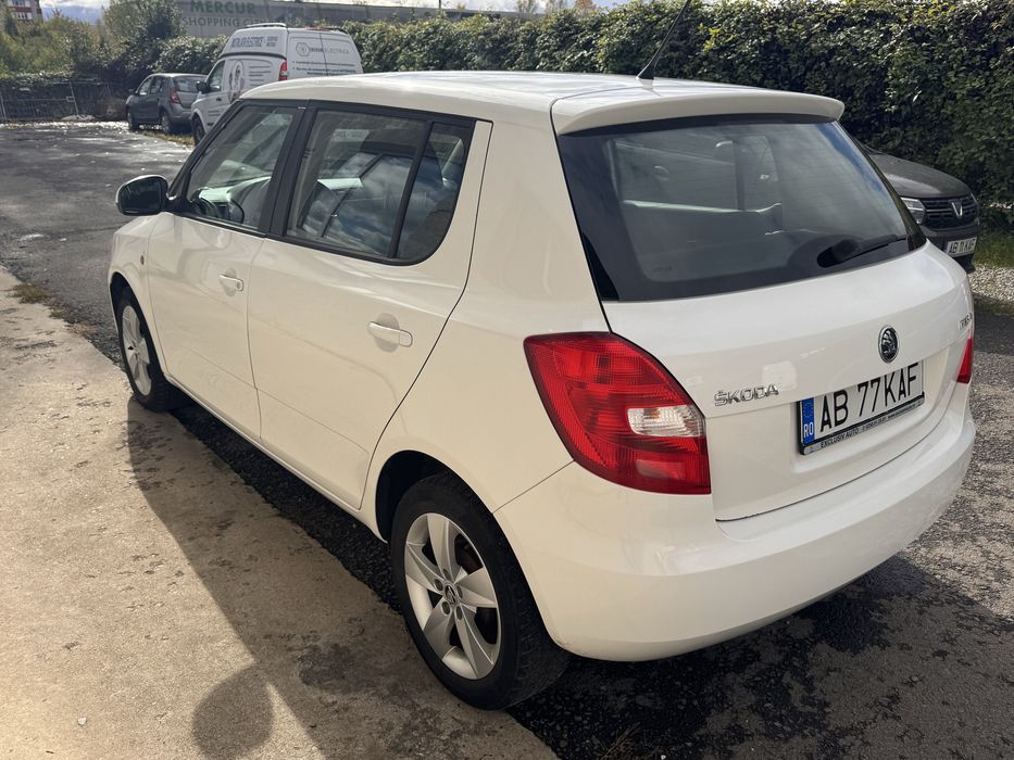 Skoda Fabia 1,2 benzina  2014