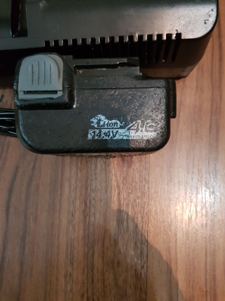 Încărcător și acumulator pistol de legat fier Max rb 441,611,398 ,397