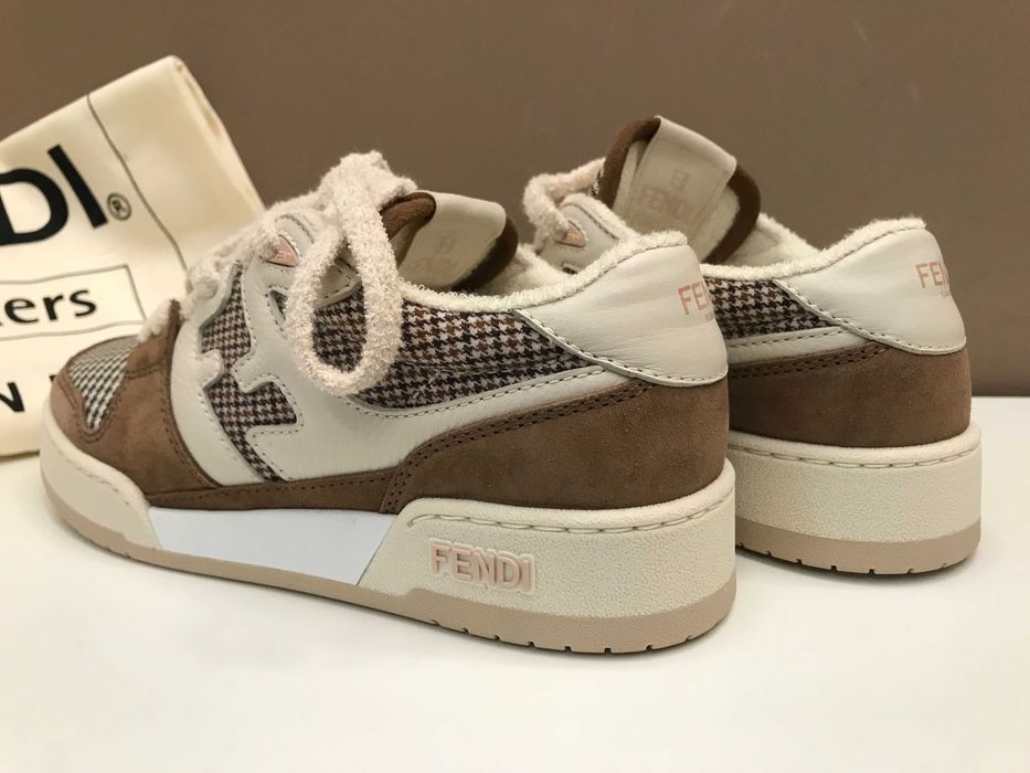 Fendi sneakers dama 35, originali, full box, retail 820 euro