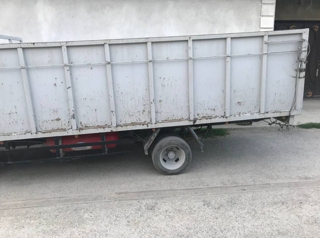 Gazel sotiladi metan 2 ta 100 talik 66 ti razdatka bor ishga tayyor