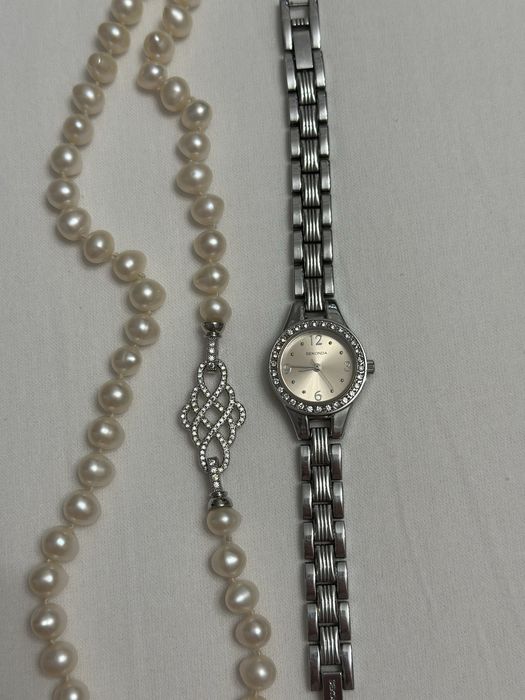 Женские часы Sekonda