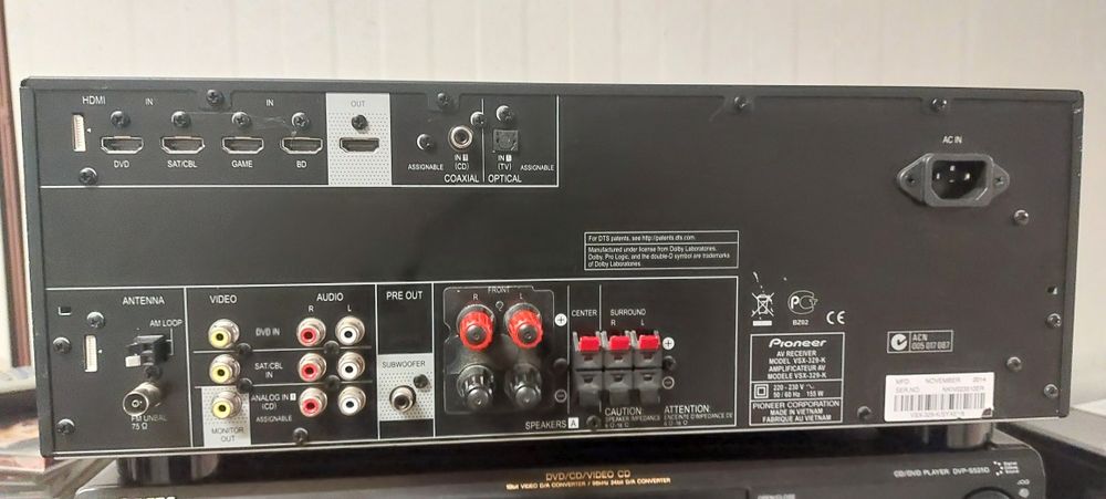 Ресивър ONKYO TX-NR414 и PIONEER VSX329K сдистанционни.