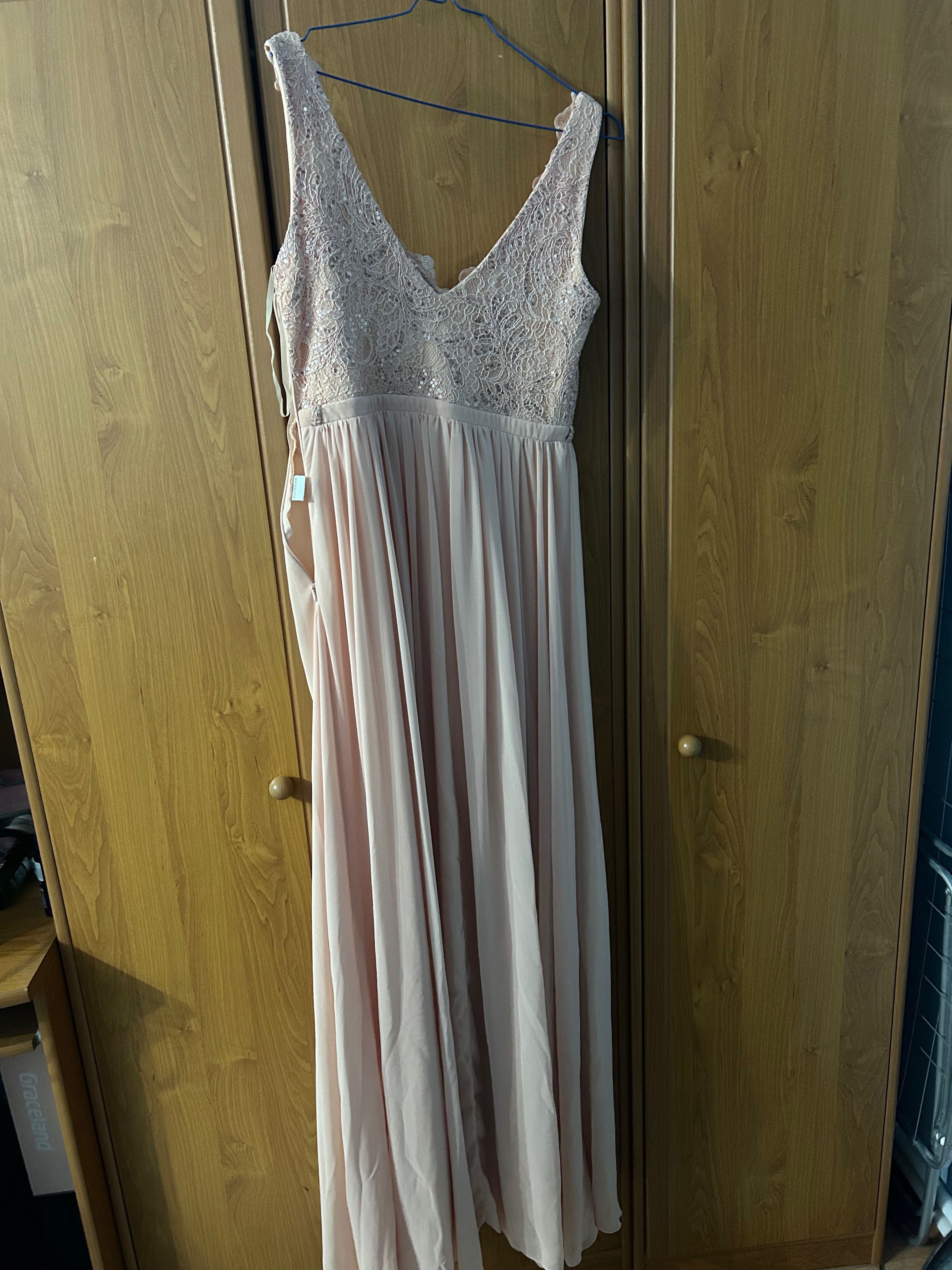 Rochie lungă fără mâneci