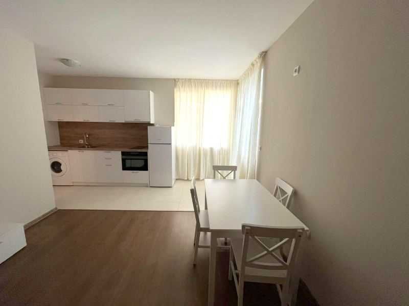 Продава се Двустаен апартамент в к.к. Слънчев бряг - 67 кв.м за 480 €/кв.м - Снимка #11