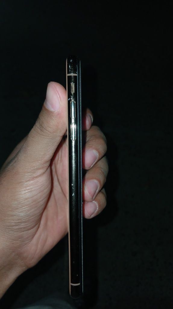 Iphone Xs Max kami bor