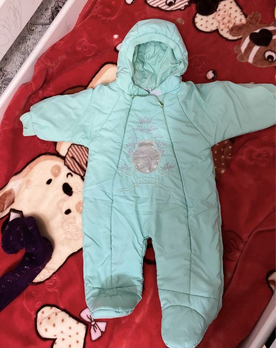 Для девочки весений комбинезон