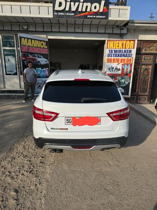 Lada vesta cros 1.8 2019 yil