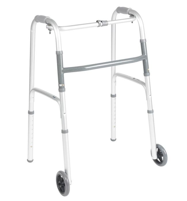 Проходилка с колелца (нова)