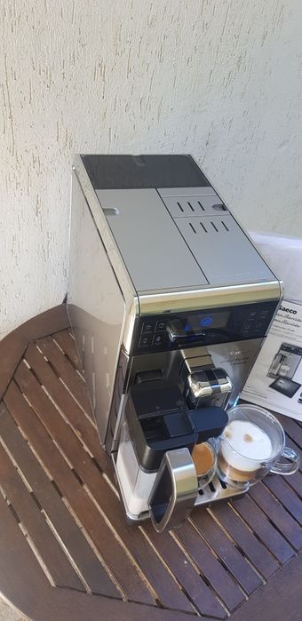 Кафемашина Saeco GranBaristo Avanti c bluetooth, тъч скрийн, БГ меню.