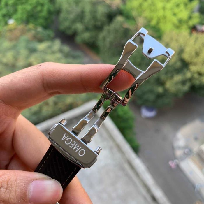 OMEGA Seamaster Аqua Terra Blue/Gold с автоматичен механизъм