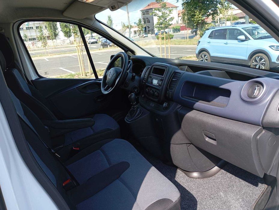 Opel Vivaro Extra Lung 1.6d 120 cp