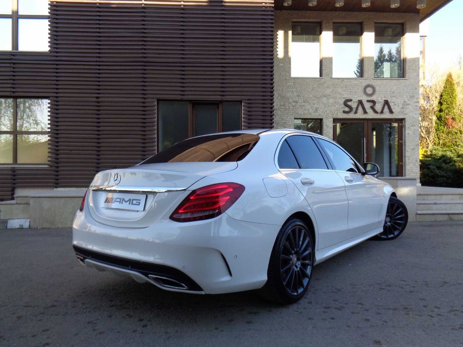 Mercedes-Benz C200 136 C.P. ”Pachet Amg” An:2015/07