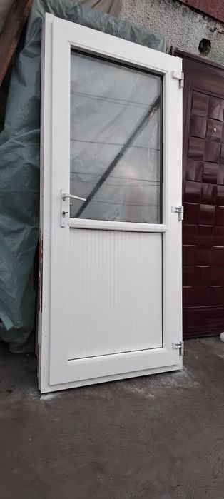 Vînd ușă termopan completă 194/86, 194/86