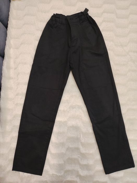 Брюки на мальчика новые