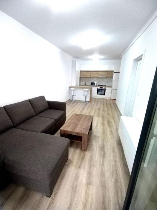 Apartament de inchirie la adora parck