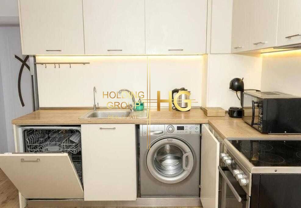 Продава се Тристаен апартамент в Варна, Колхозен пазар - 120 кв.м за 1458 €/кв.м - Снимка #1