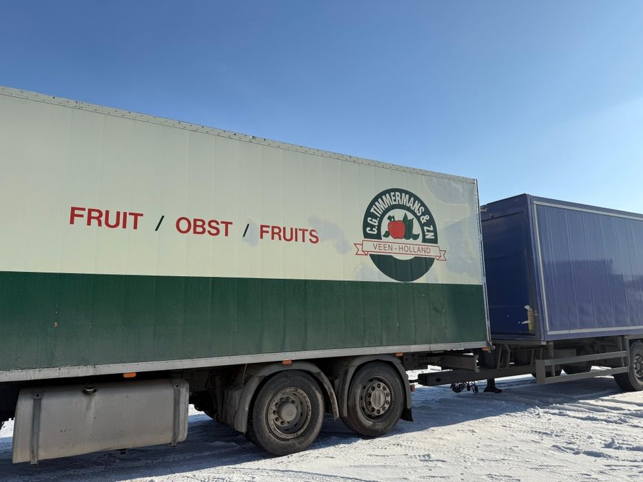 В Продаже оба будка прицеп сквозной погрузка можно по отдельности