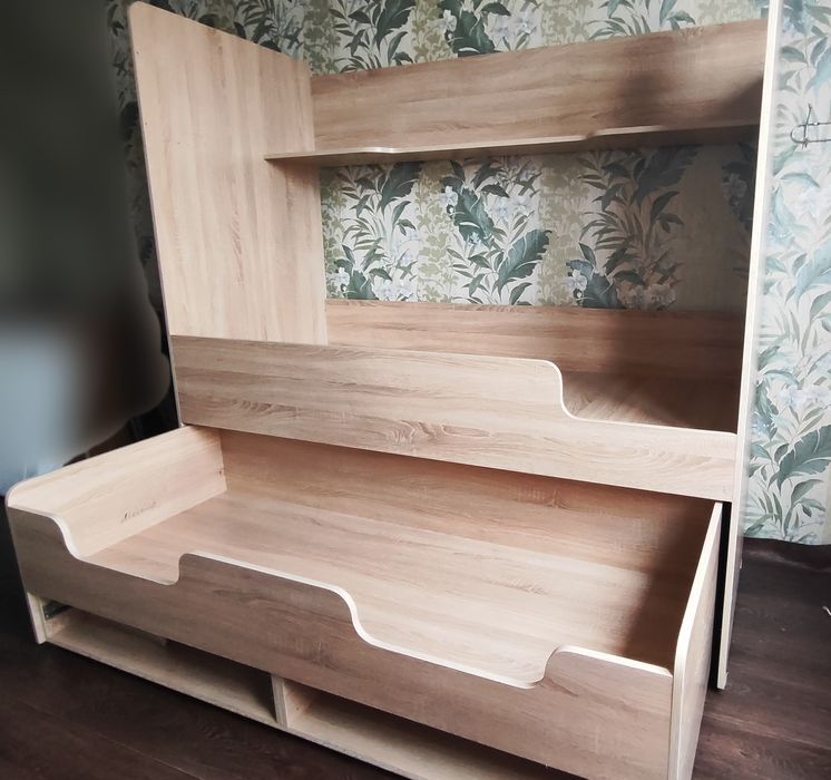 Двух, трёх ярусная кровать.