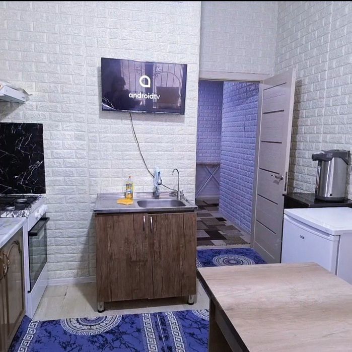 1 Gorbalinsa Mumtoz to'yxonaga yaqin Chorsu metro oldida