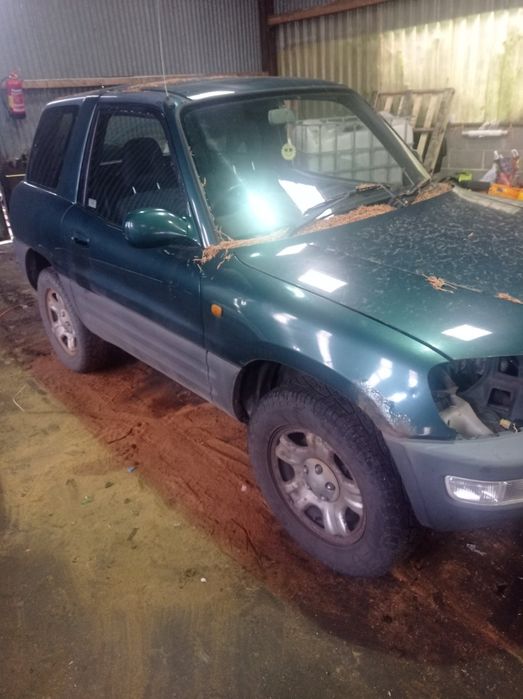 Toyota Rav4 2.0i ръчка