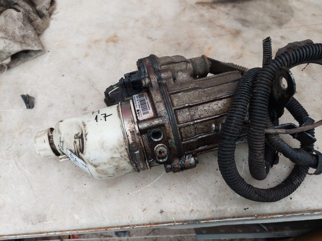 Caseta si pompa servodirectie Opel Astra  1.7cod13192897