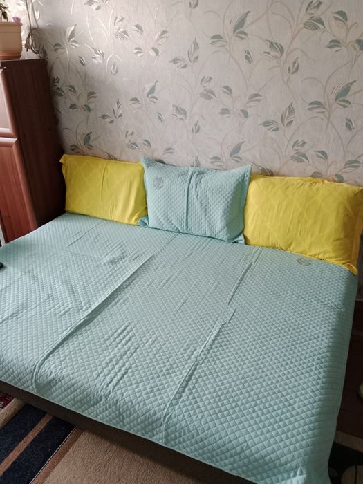 Жиналмалы диван сатылады 3 копшигимнн