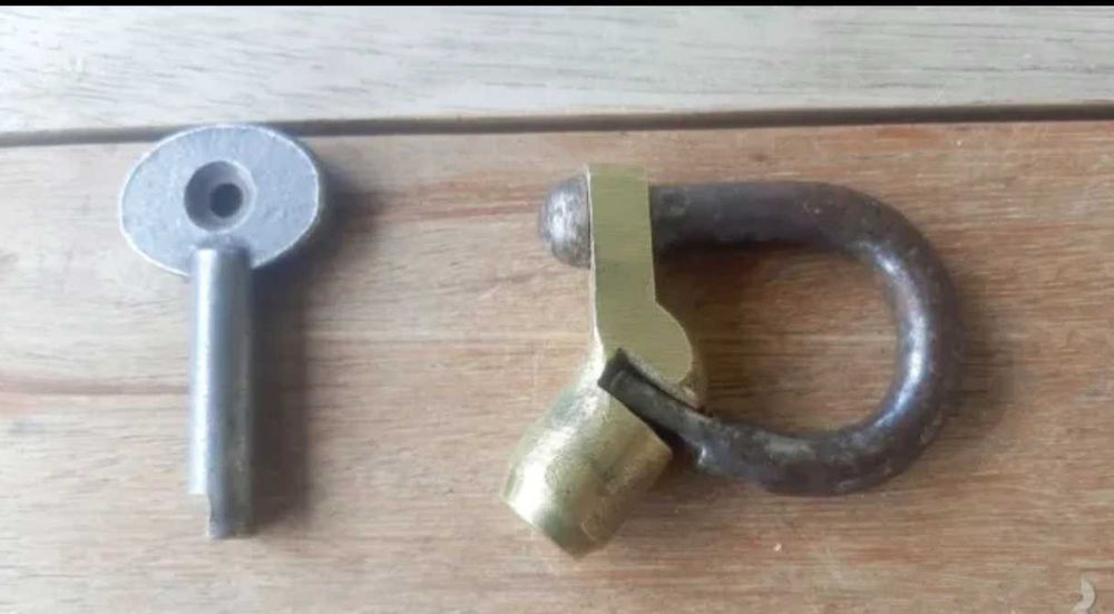 ОРИГИНАЛЕН КАТИНАР, артилерийски кесон, Франция