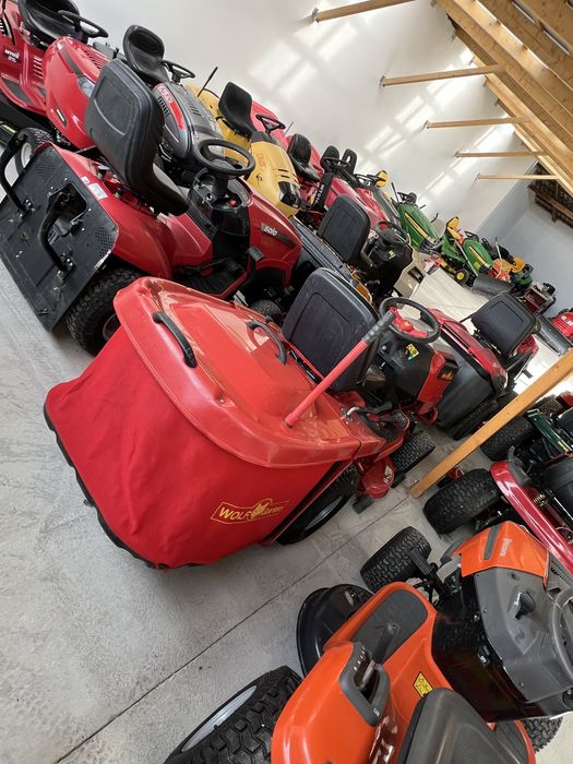 Tractoras de tuns iarba Top cele mai cunoscute si fiabile marci