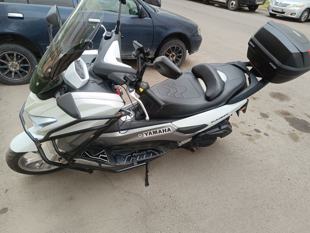 Продам Н макс 175 куб  идяльном состояние!!