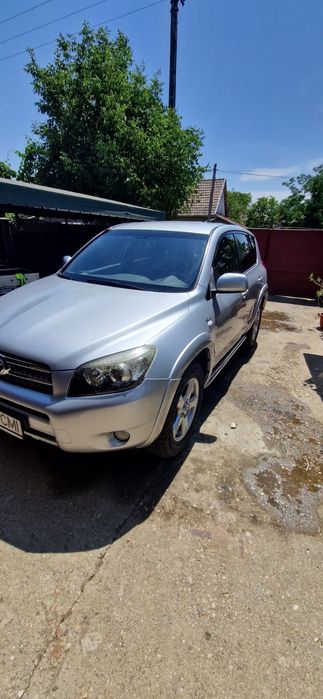 Vand Toyota Rav 4