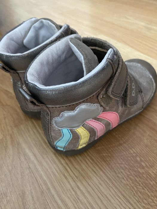 Детски боти DD Step