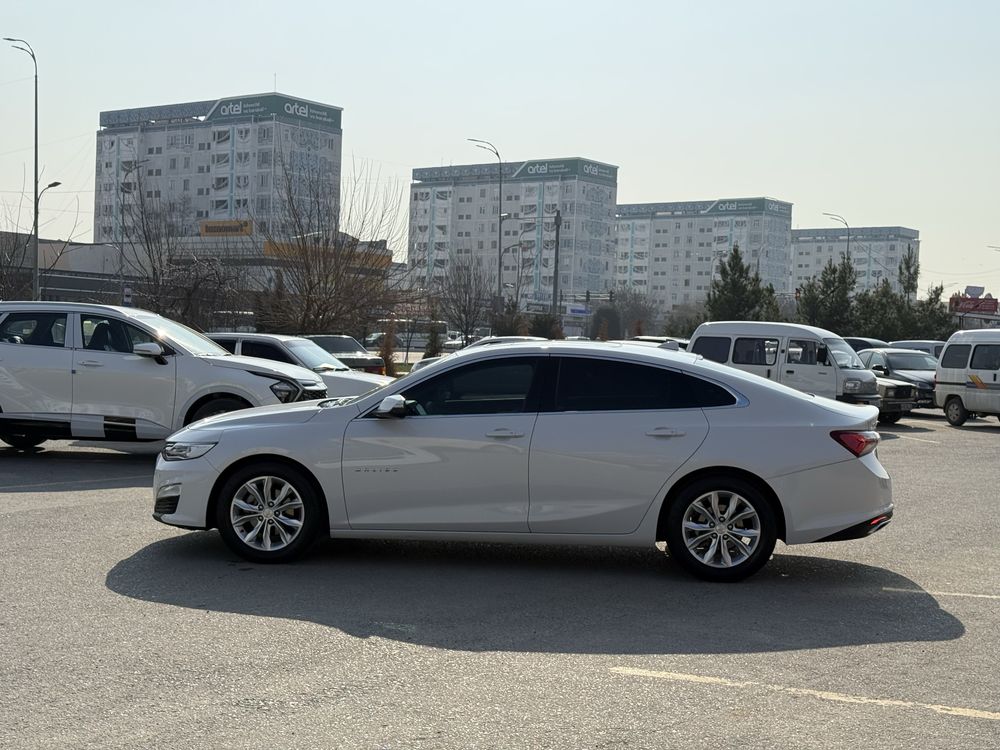 Malibu 2,4 атмосферный Premier полный