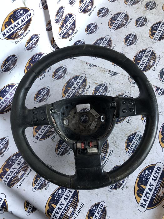 volan cu comenzi È™i padele  volkswagen passat b6  2006