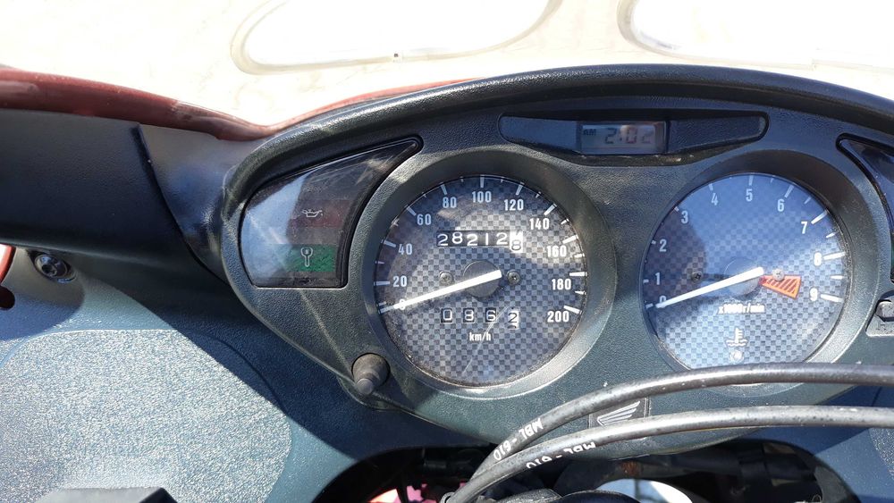 Deauville NT650V 2006