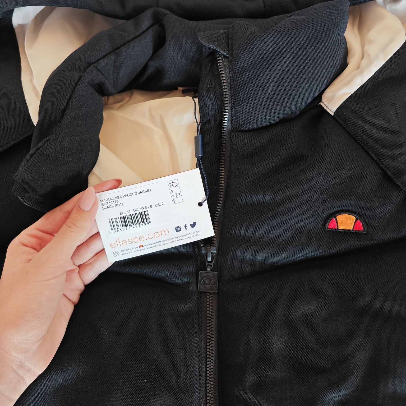 ОРИГИНАЛНО яке Ellesse XS с етикет