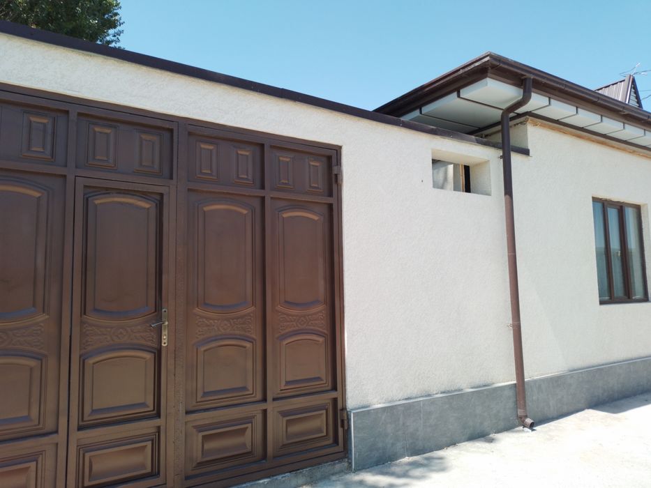 Уй сотилади енги курилган коттеж ,