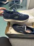 Adidasi Skechers barbati marimea 42!