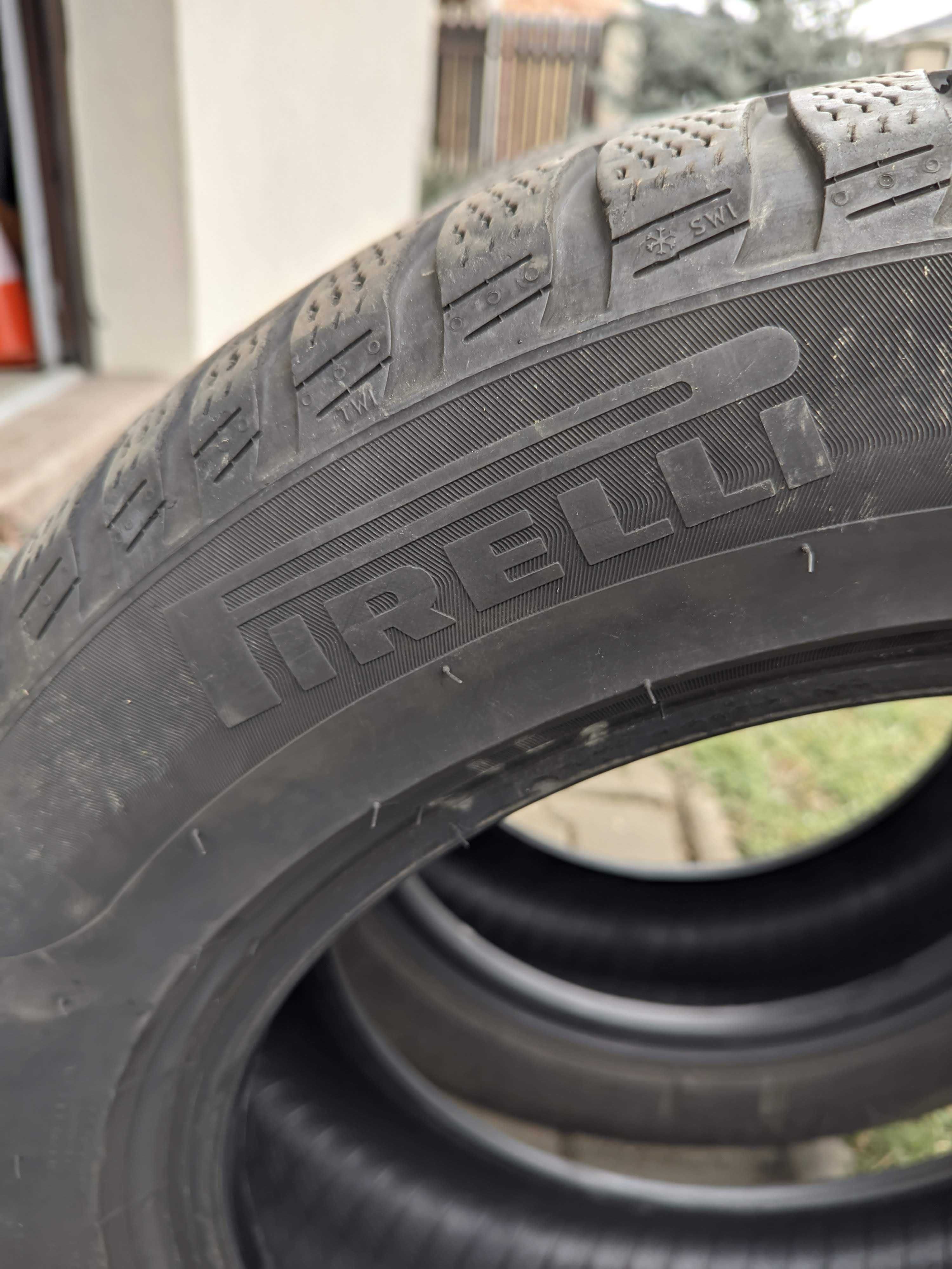 Set 2 Anvelopa de iarna 205 60 R16, DOT 21.19 Pirelli Sottozero 3