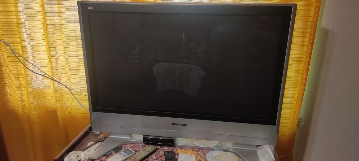 Tv Panasonic Viera 37"