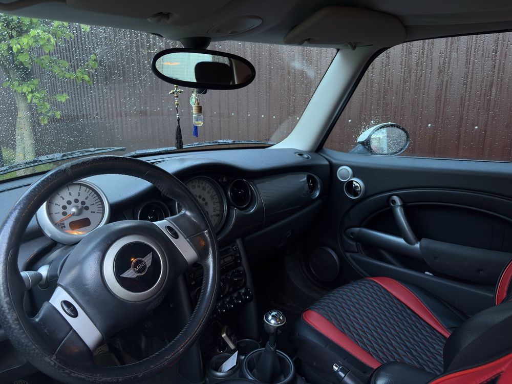 Mini cooper one r56 2006