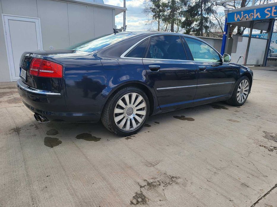 Audi A8 4.2 дизел 2008г.