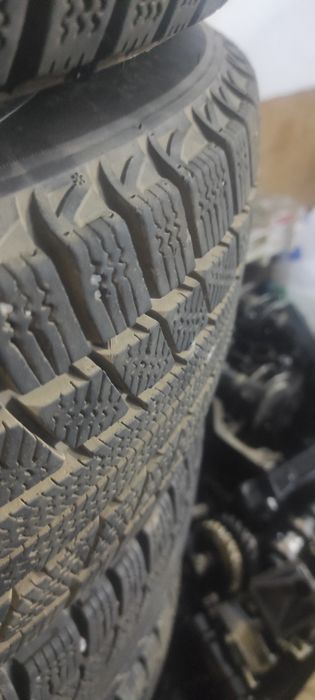 Шиный бу размер 195\65\15